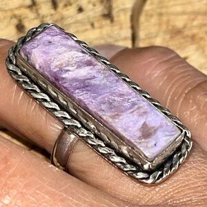 Purple Chariote “Lilac Stone” Ring Size 7 3/4